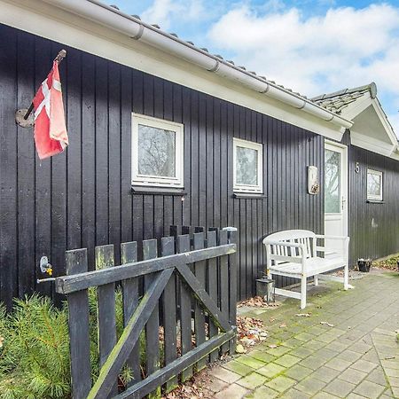 Holiday Home Lyngvej IV Fjerbæk Zewnętrze zdjęcie