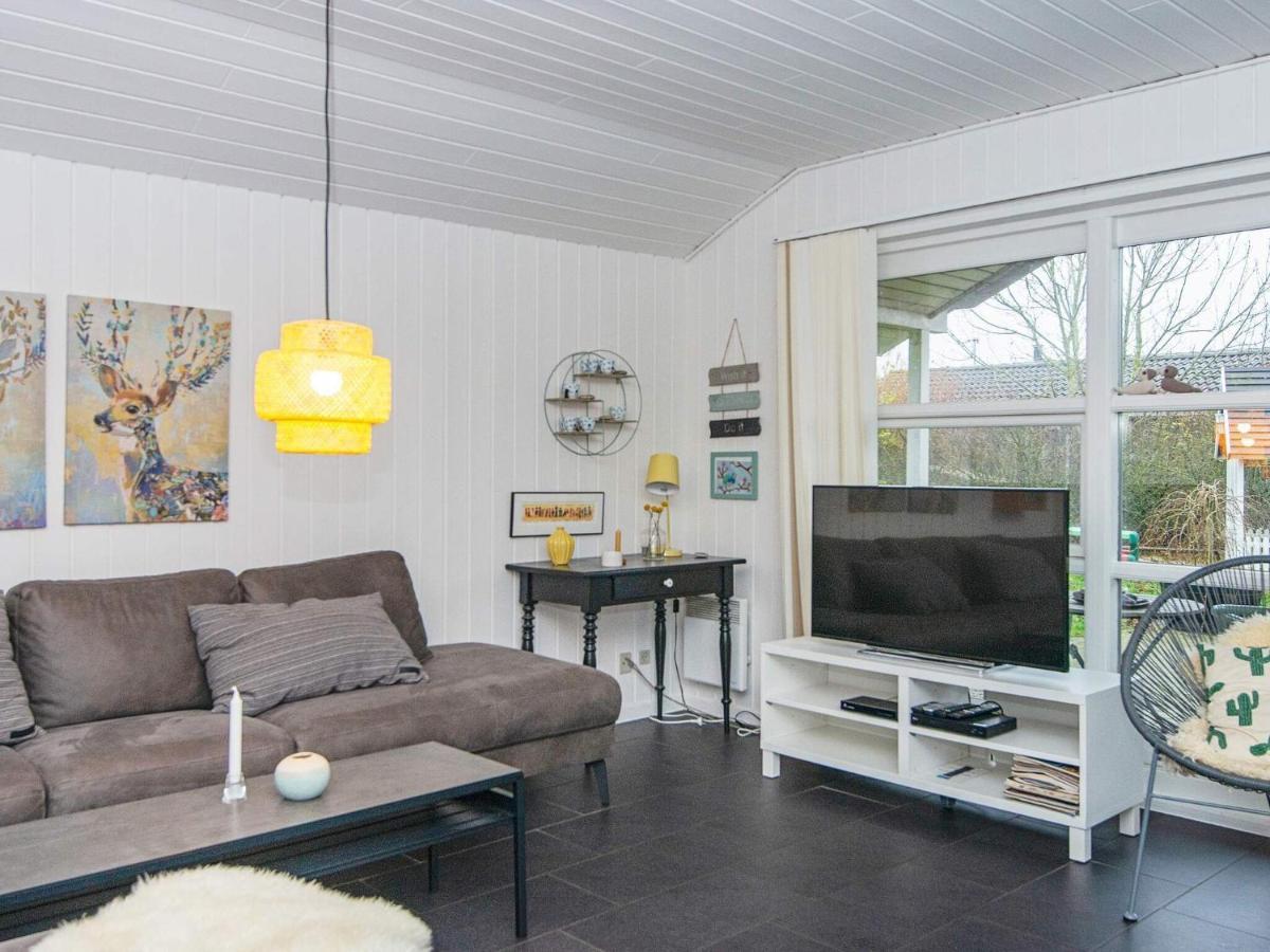 Holiday Home Lyngvej IV Fjerbæk Zewnętrze zdjęcie