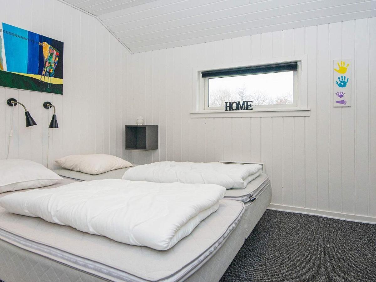 Holiday Home Lyngvej IV Fjerbæk Zewnętrze zdjęcie